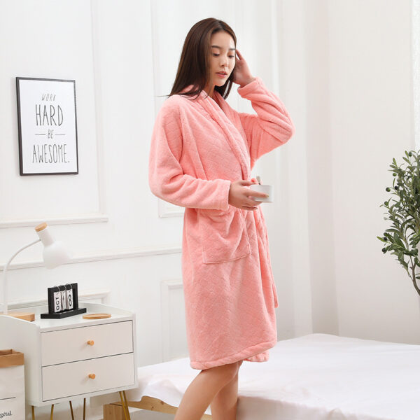 Coral Fleece Bath Towel Plus-sized Water-absorbing Quick-drying - Image 5