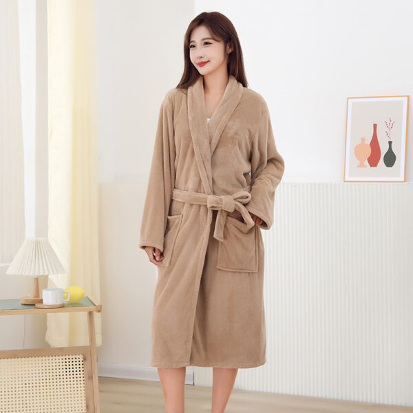 Coral Fleece Bath Towel Plus-sized Water-absorbing Quick-drying - Image 4