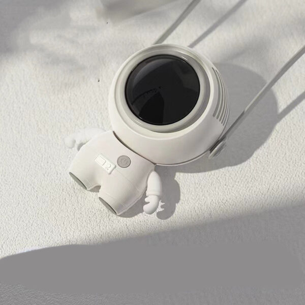 Personal Neck Fans USB Rechargeable Astronaut Small Fan Handheld Hanging Neck Creative Bladeless Mini Fan Easy To Use - Image 4