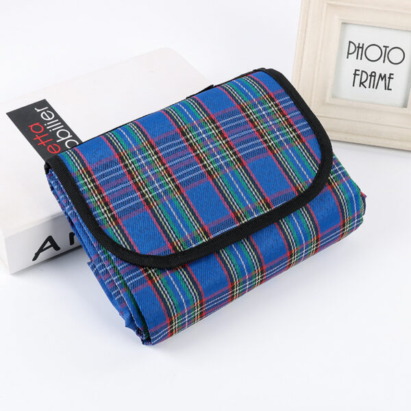 Camping Mat Plaid Folding Camping Mattress Baby Climb Outdoor Waterproof Beach Picnic Blanket For Multiplayer Picnic - Image 3